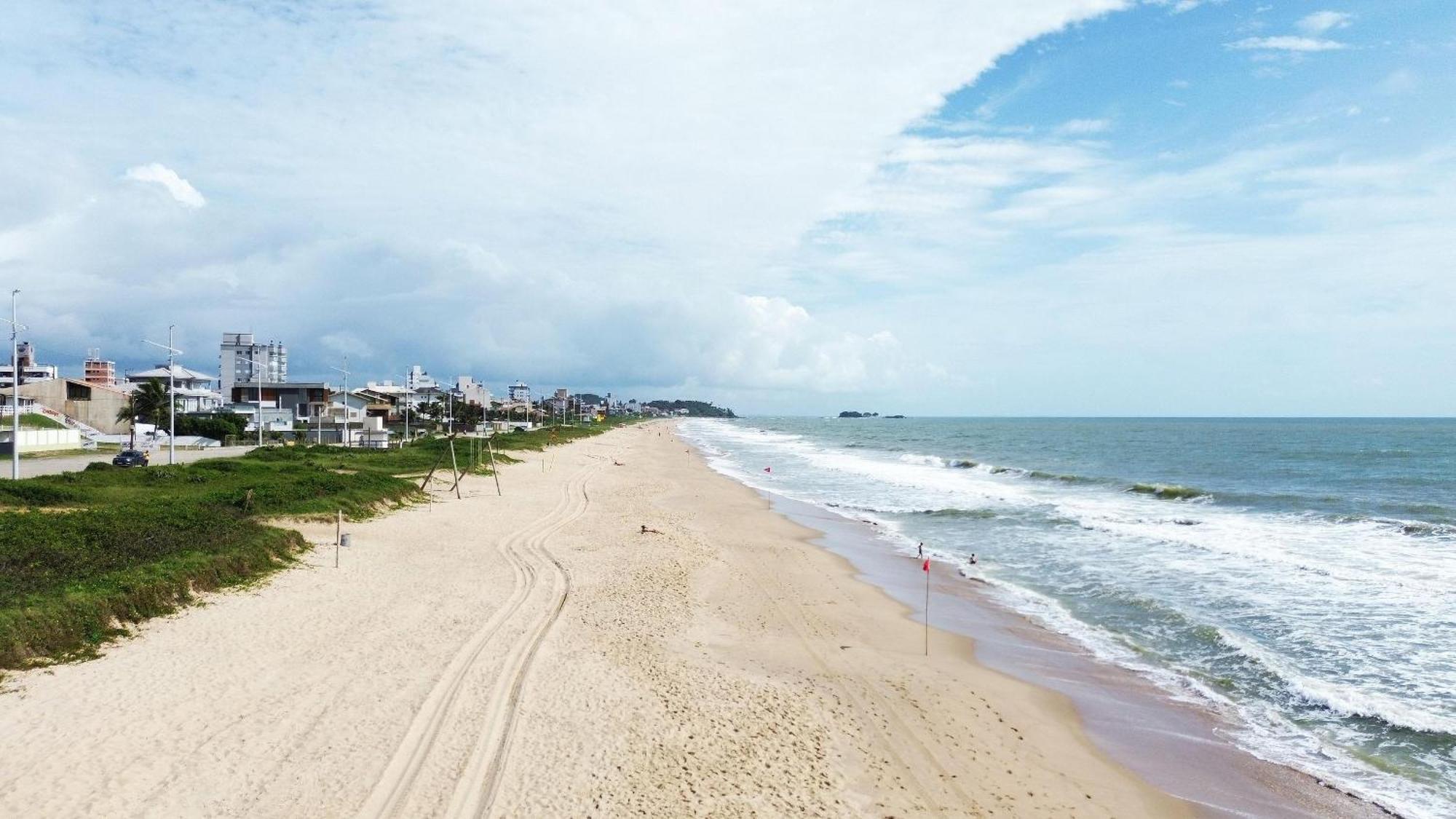 150M Da Praia Em Um Fantastico Edificio Em Balneario Picarras Apartment Exterior foto