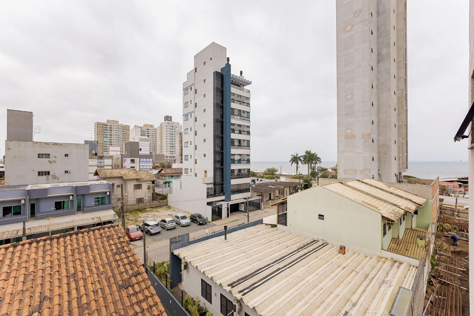 150M Da Praia Em Um Fantastico Edificio Em Balneario Picarras Apartment Exterior foto